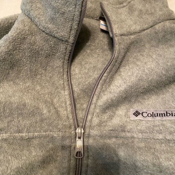Men’s Columbia zip up sweatshirt, fleece, medium size, zip pockets, gray jacket - Picture 5 of 8